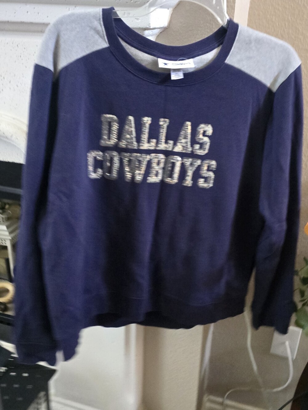 NFL Dallas Cowboys Navy Crewneck Sweater with Gray Shoulder Panels Sz. 2XL